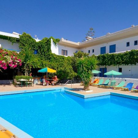 Costas & Chrysoula Aparthotel Plakiás Quarto foto